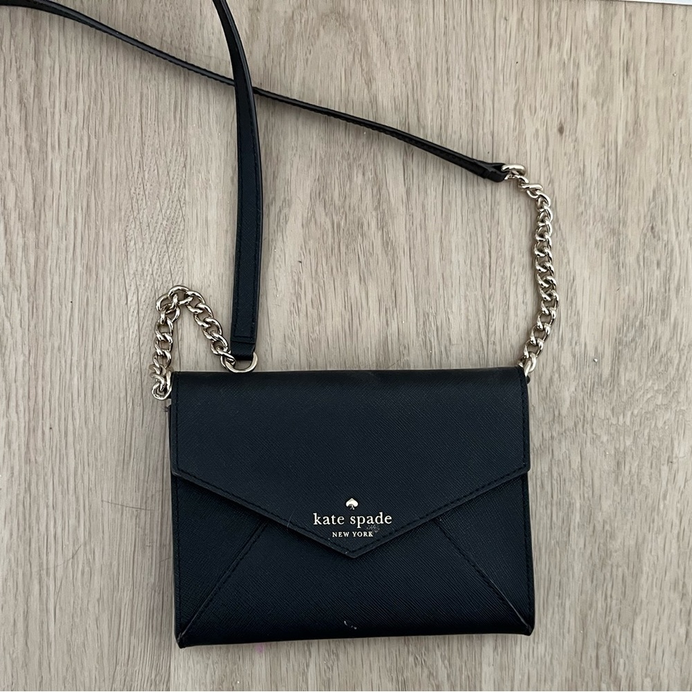 Kate Spade Envelope Crossbody Bag / Clutch